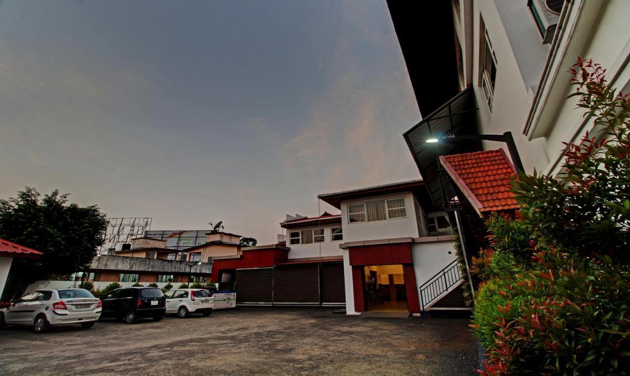 Treebo Prince Kottayam Dış mekan fotoğraf