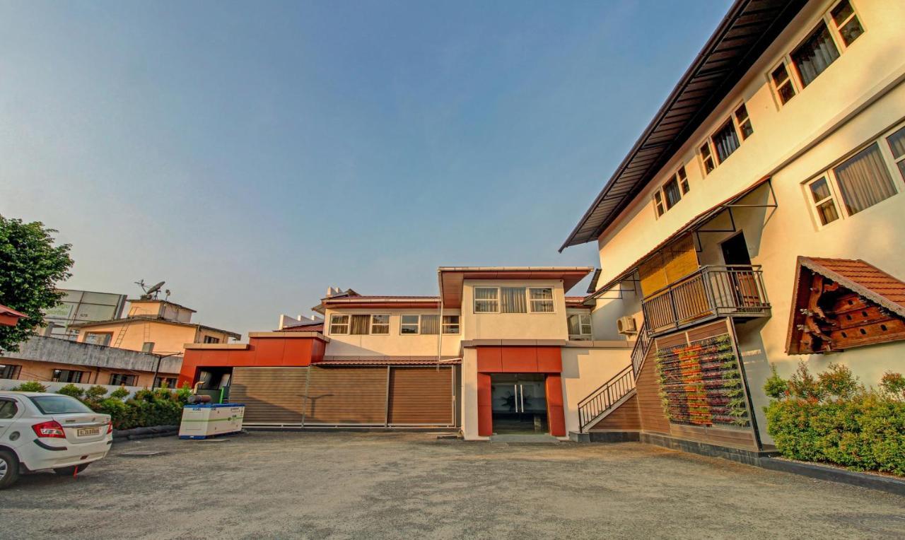 Treebo Prince Kottayam Dış mekan fotoğraf